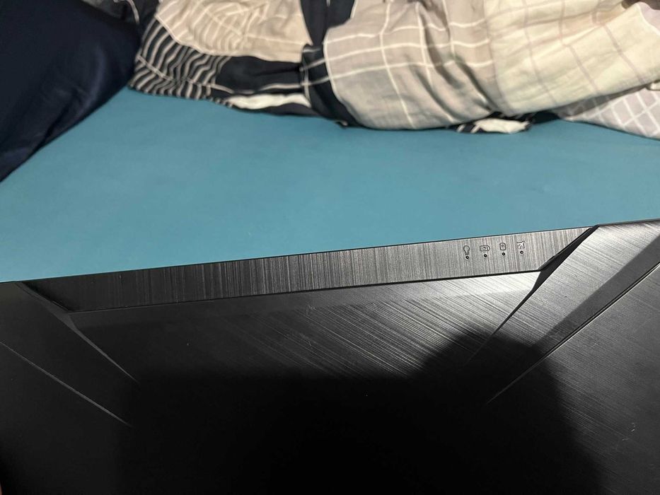 Laptop Asus TUF FX505DT Ryzen 5 / GTX 1650 / 8 GB Ram DDR4