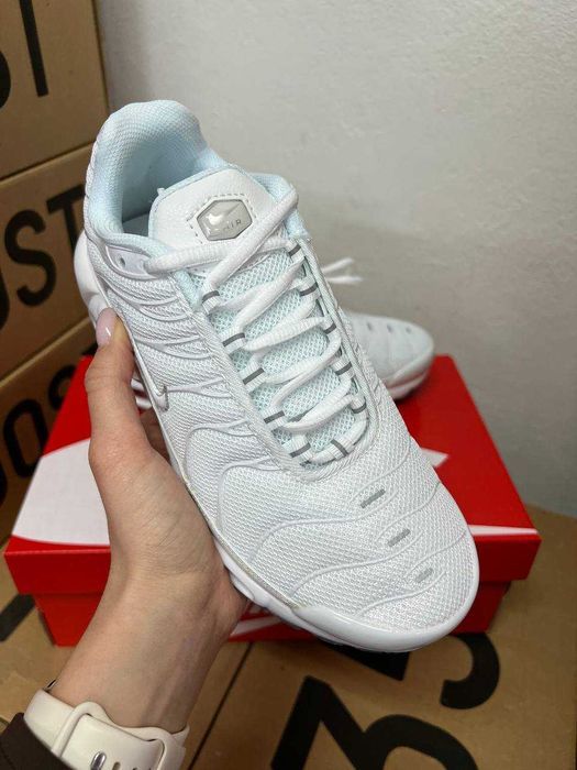 Жіночі кросівки Nike TN Plus | женские кроссовки Nike TN Plus