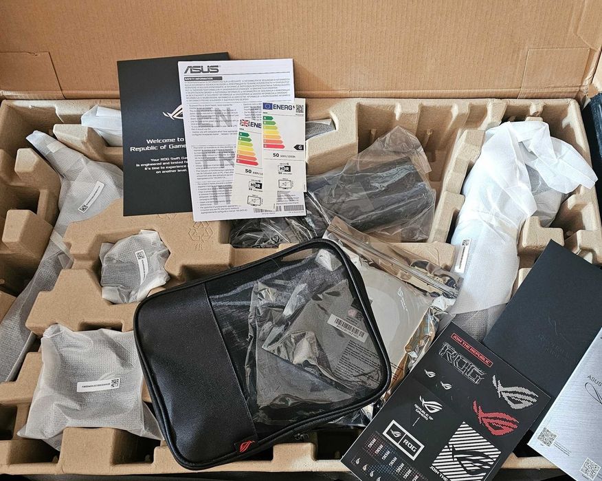 ‼️Monitor 31.5" ASUS ROG Swift QD-OLED PG32UCDM