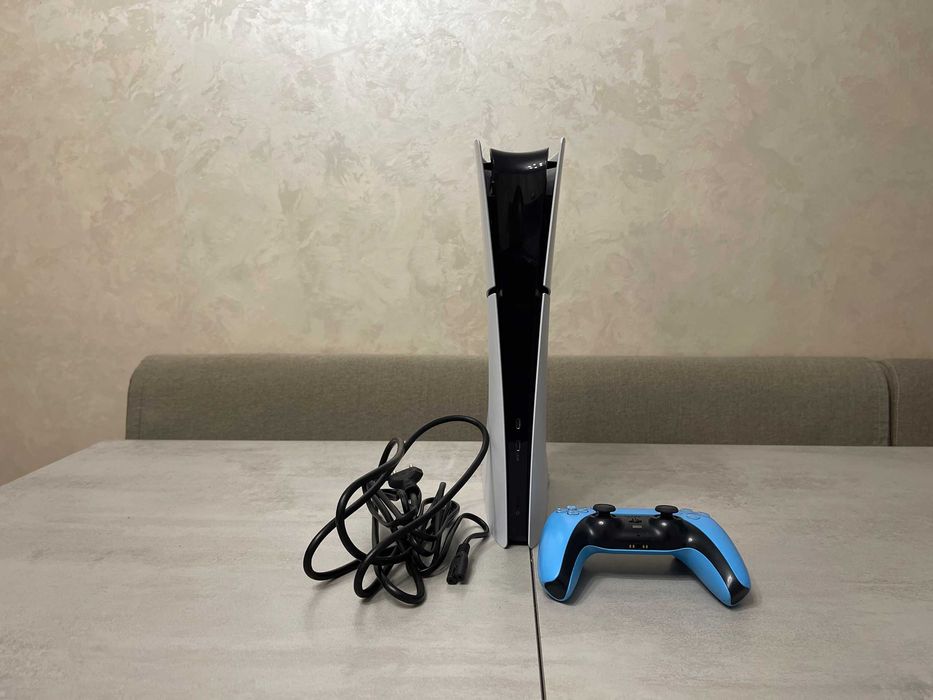 Ігрова приставка Sony PlayStation PS5 CFI-2015 Slim Digital, джойстик