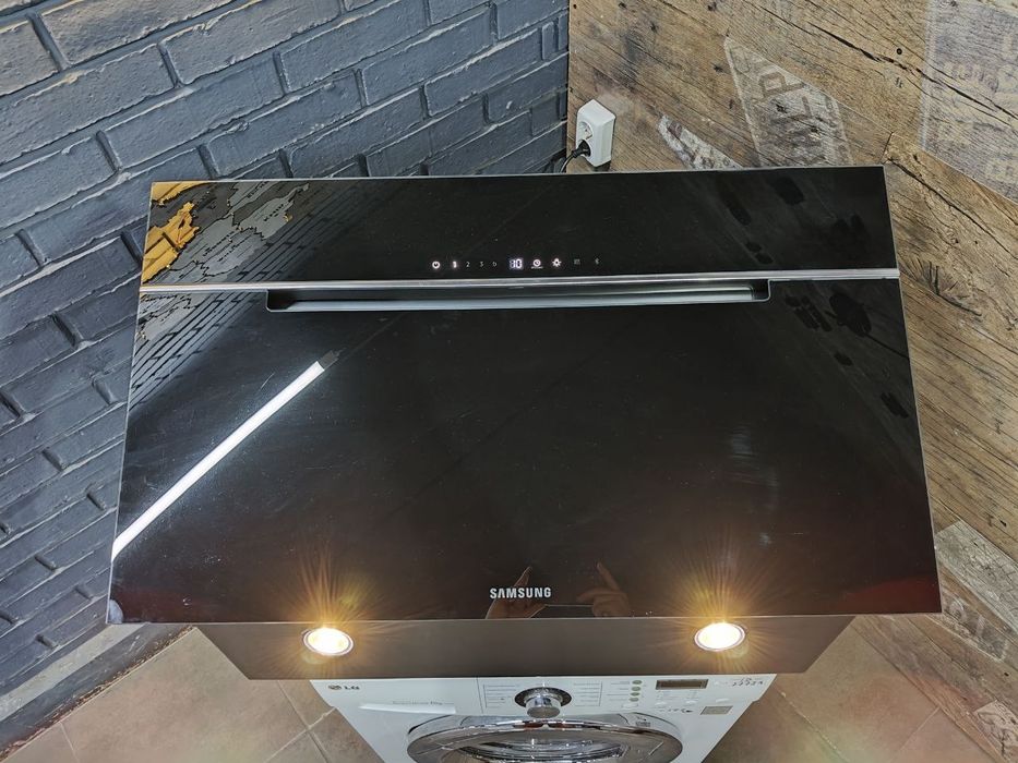 Витяжка кухонна Samsung. Склад-магазин