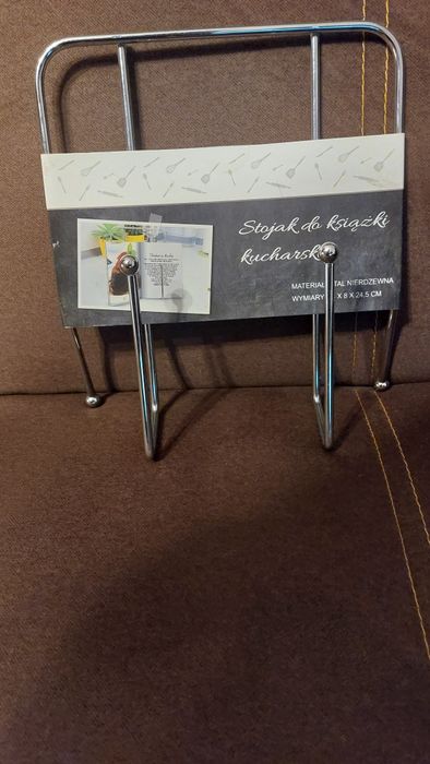 Stojak do książki kucharskiej