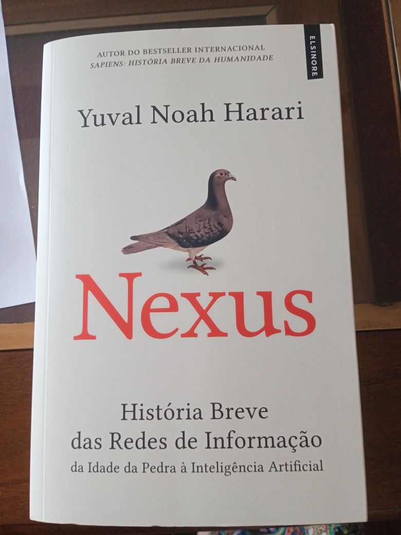 Nexus, história breve das redes informação