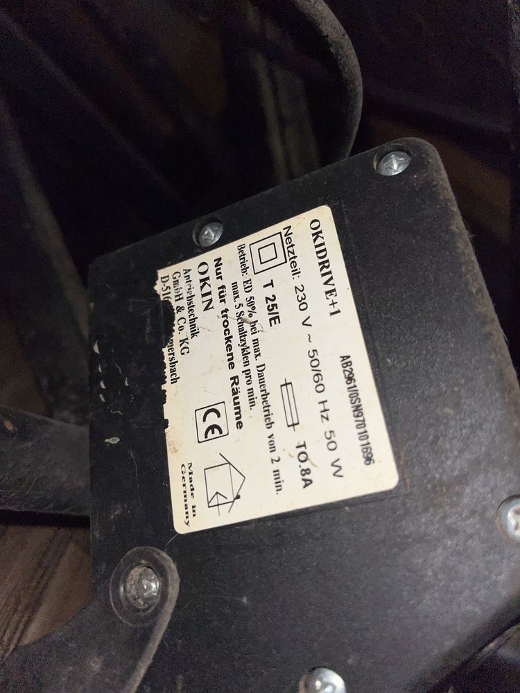 Fotel skórzany rozkładany pilot