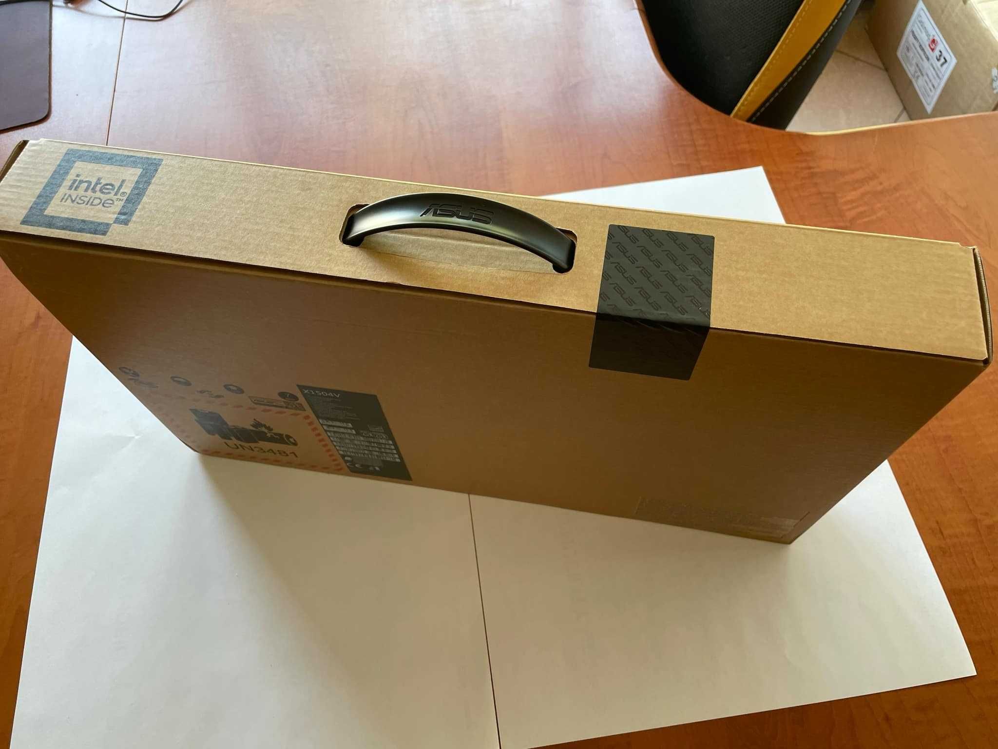 Laptop ASUS Vivobook X1504VA-BQ2093W