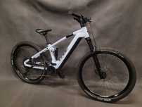 Rower elektryczny Cube Stereo 120 Hybrid _750 Wh_ Performance Line CX
