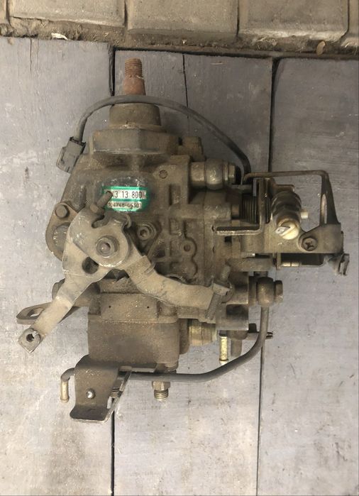 Насос ТНВД на автомобіль Мазда Е2200