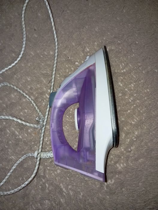 Продам праску в робочому стані