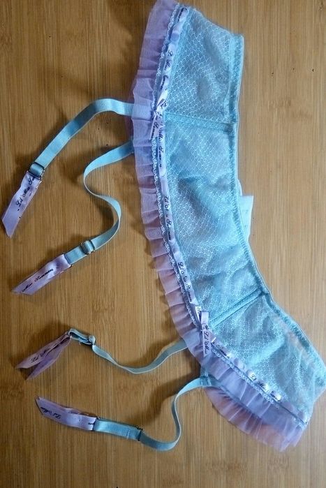 Подвязка.Нижние белье.