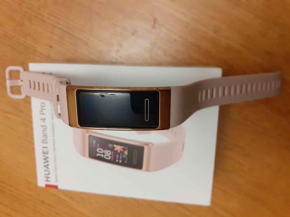 Фітнес браслет Huawei Band 4 pro
