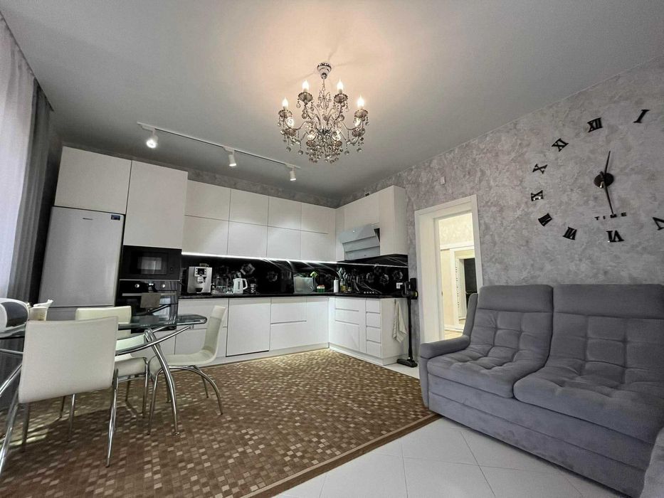 новий сучасний будинок