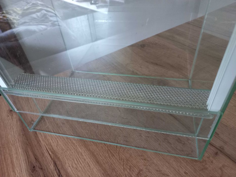 Terrarium gilotyna 30x20x40