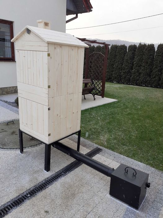 Wędzarnia ogrodowa 60 x 60 cm podwójna drewniana .Duża