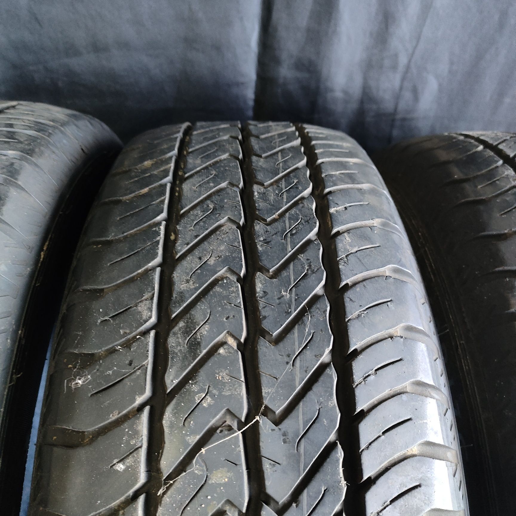 Opony letnie Dunlop Econodrive 215/60R17C