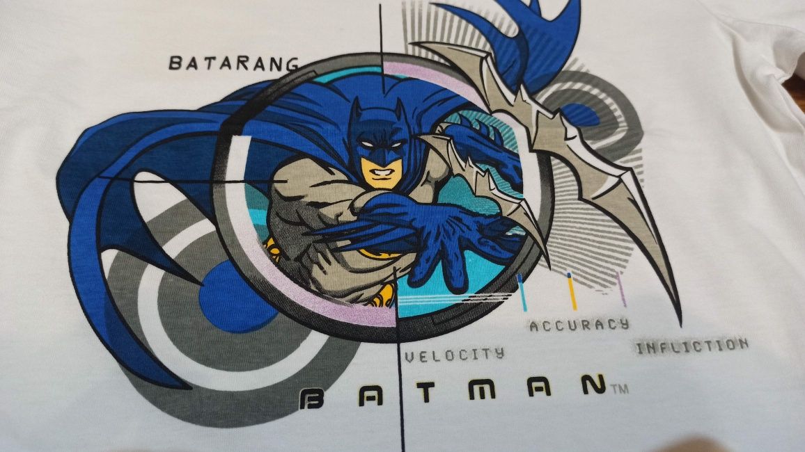 NOWA Biała Koszulka batman 116/122