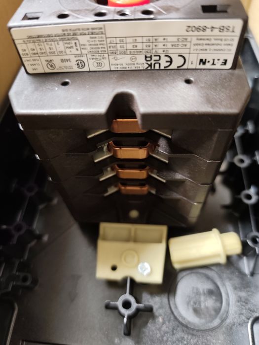 Перемикач навантаження