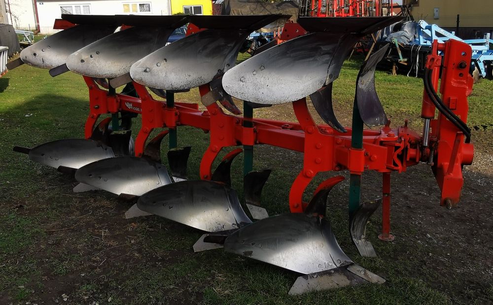 Pług 4 skibowy obrotowy VOGEL&NOOT
