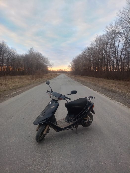 Продам скутер Сузукі адрес 100