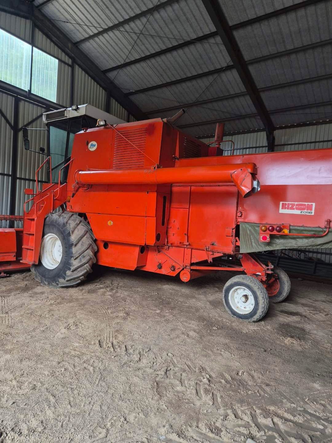 Sprzedam kombajn Bizon ZO56