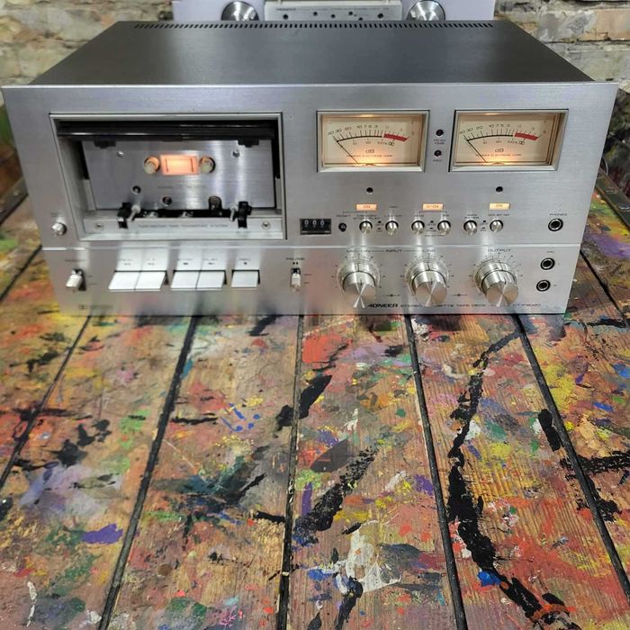 Касетна дека Pioneer CT-F9090
