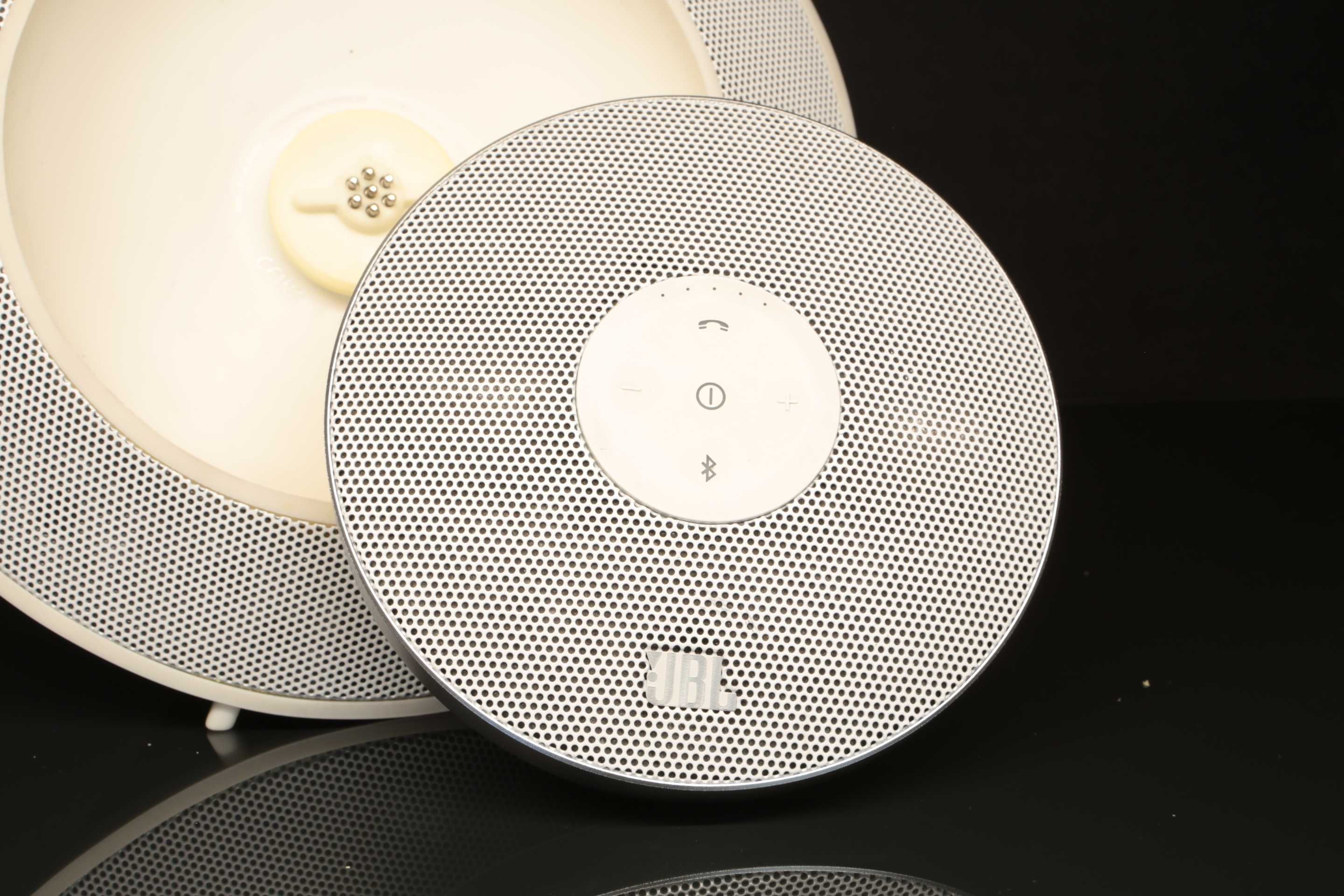 JBL Voyager głośnik bezprzewodowy bluetooth z subwooferem przenośny