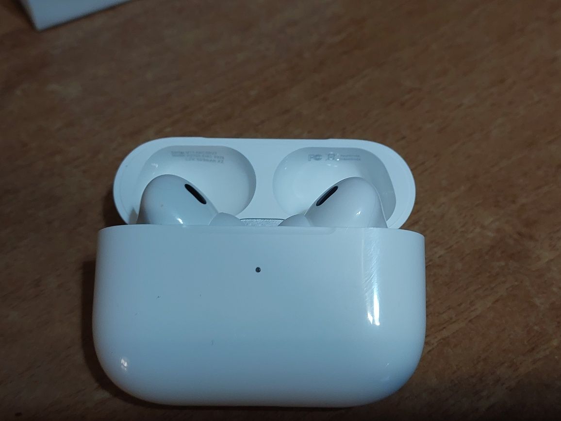 AirPods Pro 2 +подарунок