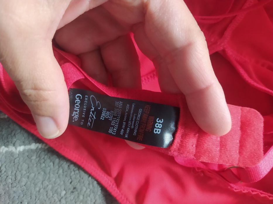 Body koronkowe czerwone sexy na ramiączkach nowe George