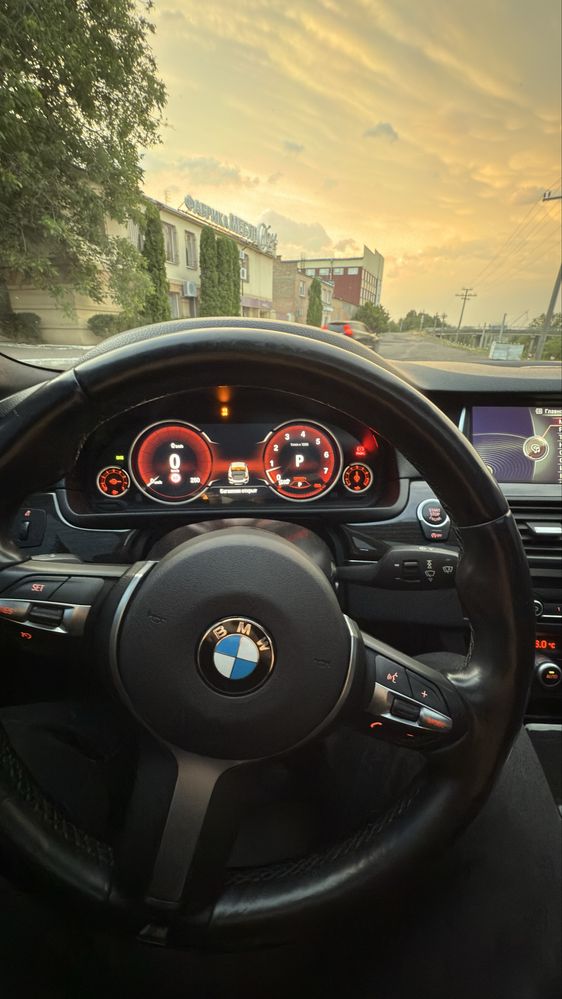 BMW F10 535i xDrive 400 сил