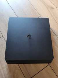 PlayStation 4 + 2 pady