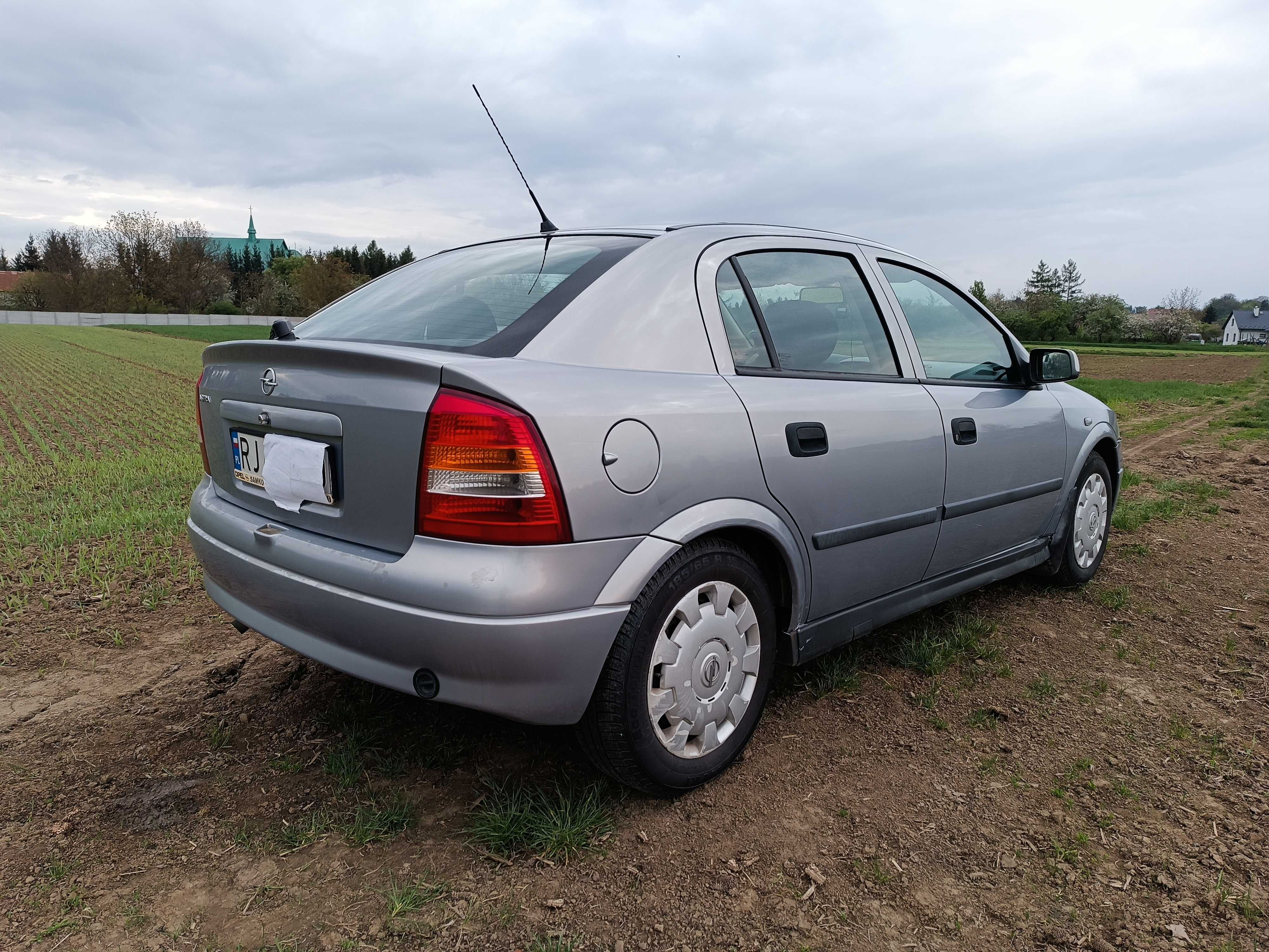 Sprzedam Opel Astra II Salon Polska