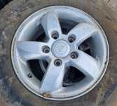4 szt KIA SORENTO felgi aluminiowe 16" 5x139.7 komplet