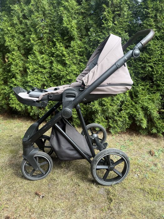 Roan Ivi 2w1 wozek