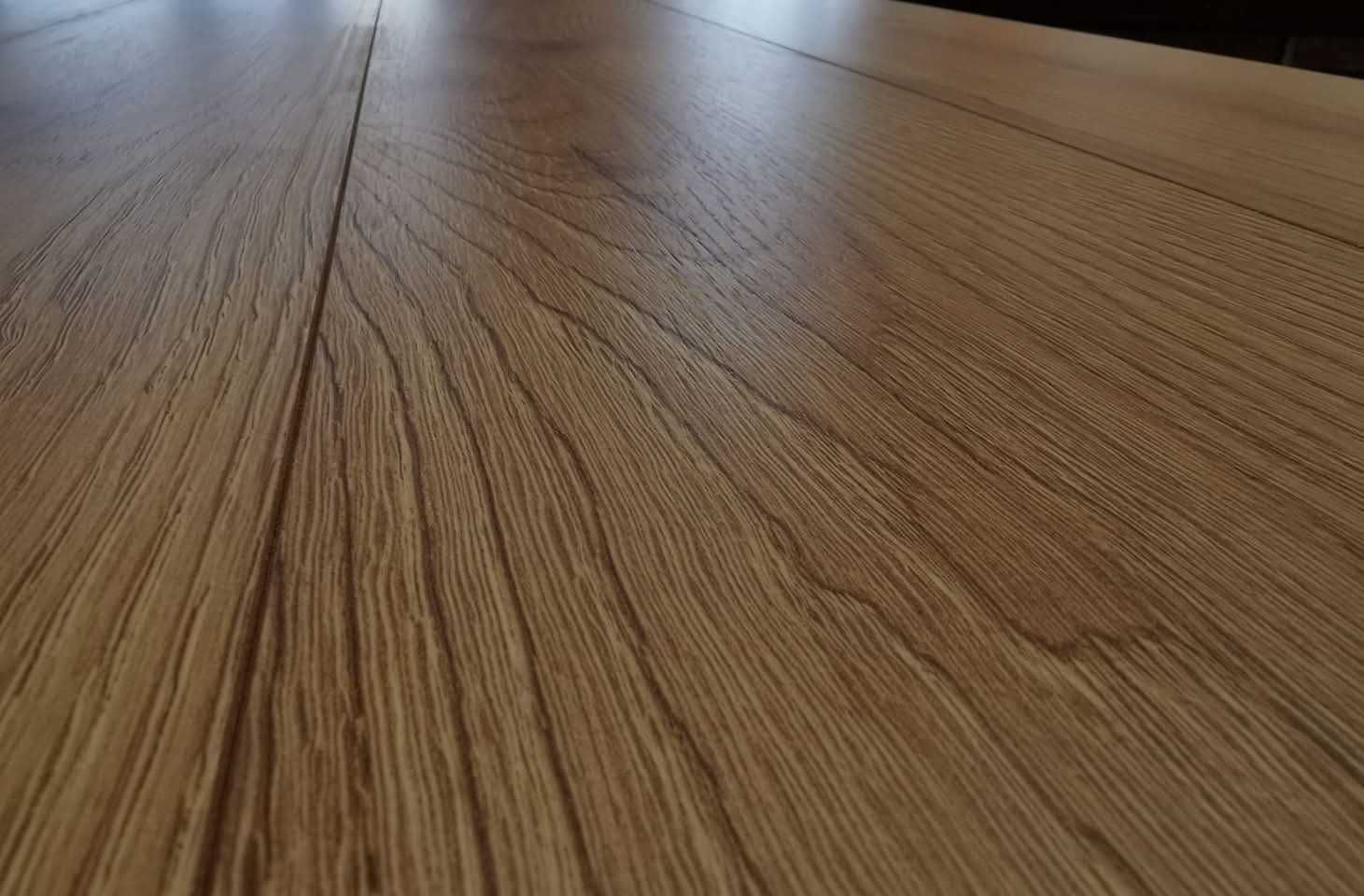 Super panel podłogowy Swiss Krono Dąb Wiedeński AC4, 7mm PROMOCJA !!!