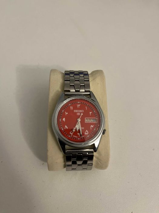 Relogio Seiko 5 Automático (Mostrador Vermelho) – Ícone Seiko