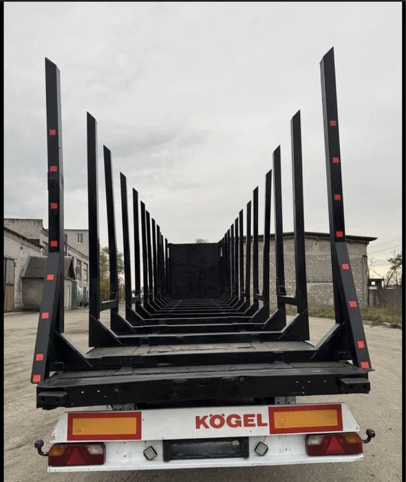 Зварювання напівпричіпів лісовозів, переобладнання з тентів на роги.