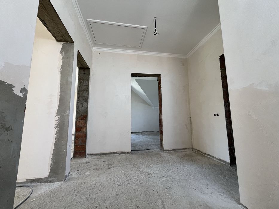 Приватний Будинок - район Мальованки - 10 соток