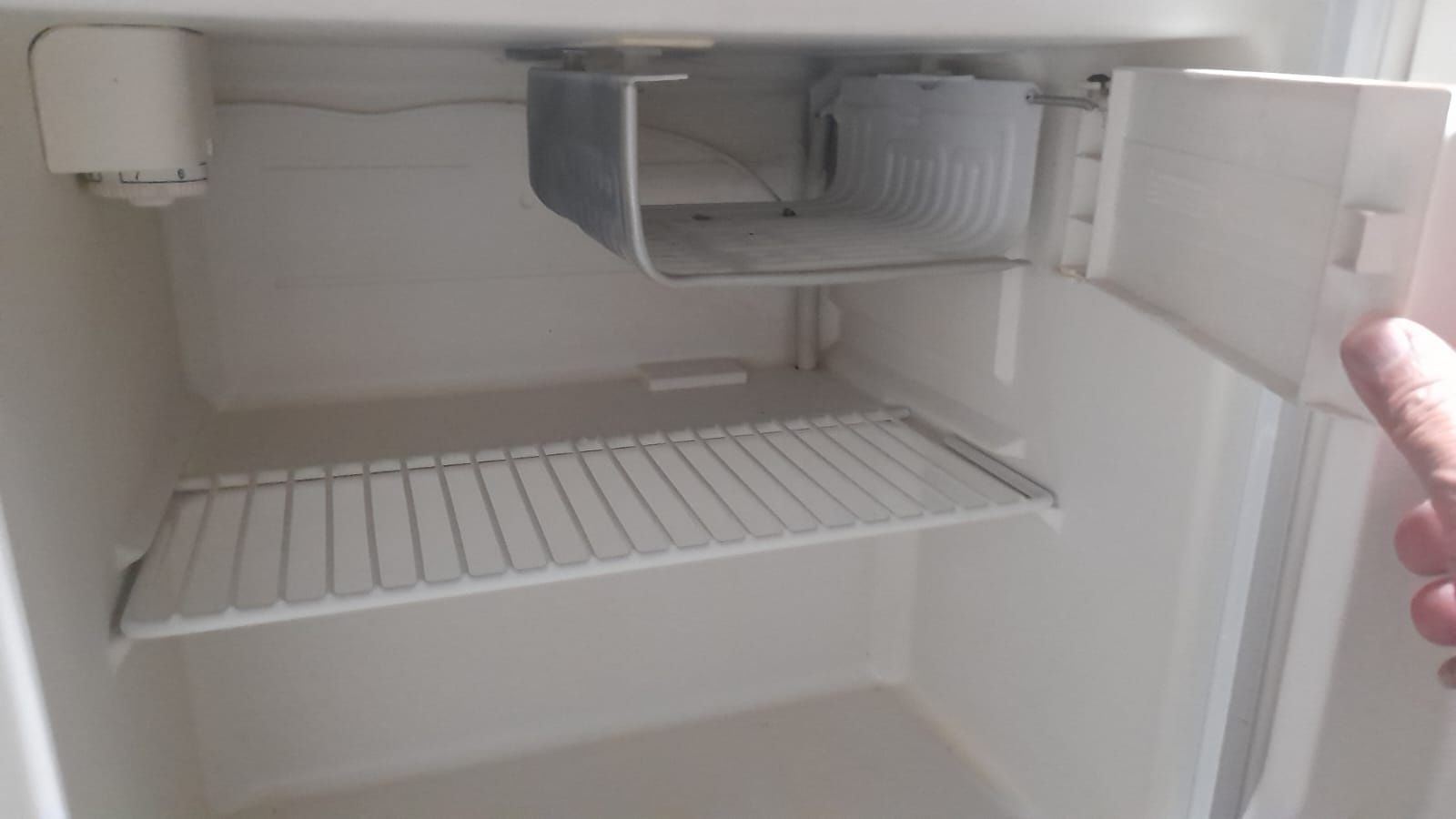 Mini bar Typo - como novo