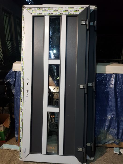 Двері вхідні , міжкімнатні.Фурнітура