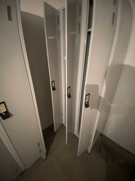 Cacifos Metálicos Triplo 3 Cacifos 1900x900x400mm