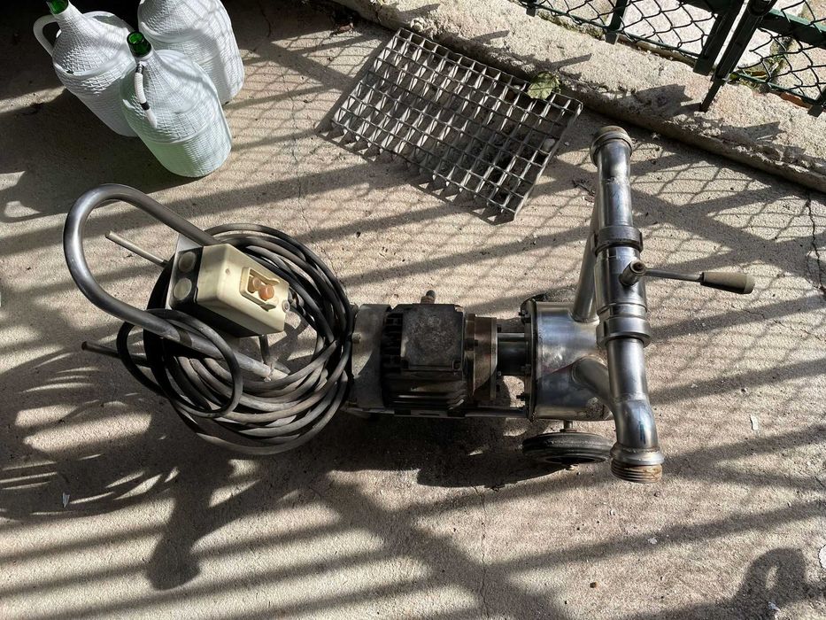 Bomba de vinho para filtro de placas