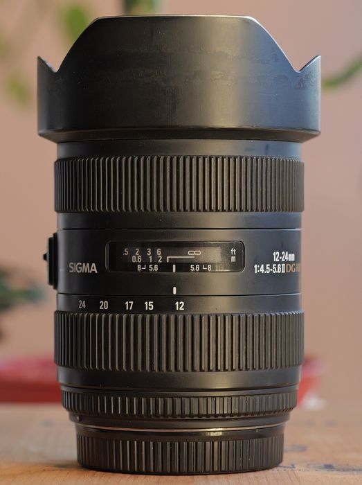 Sigma 12-24mm f4.5-5.6 cenon EF