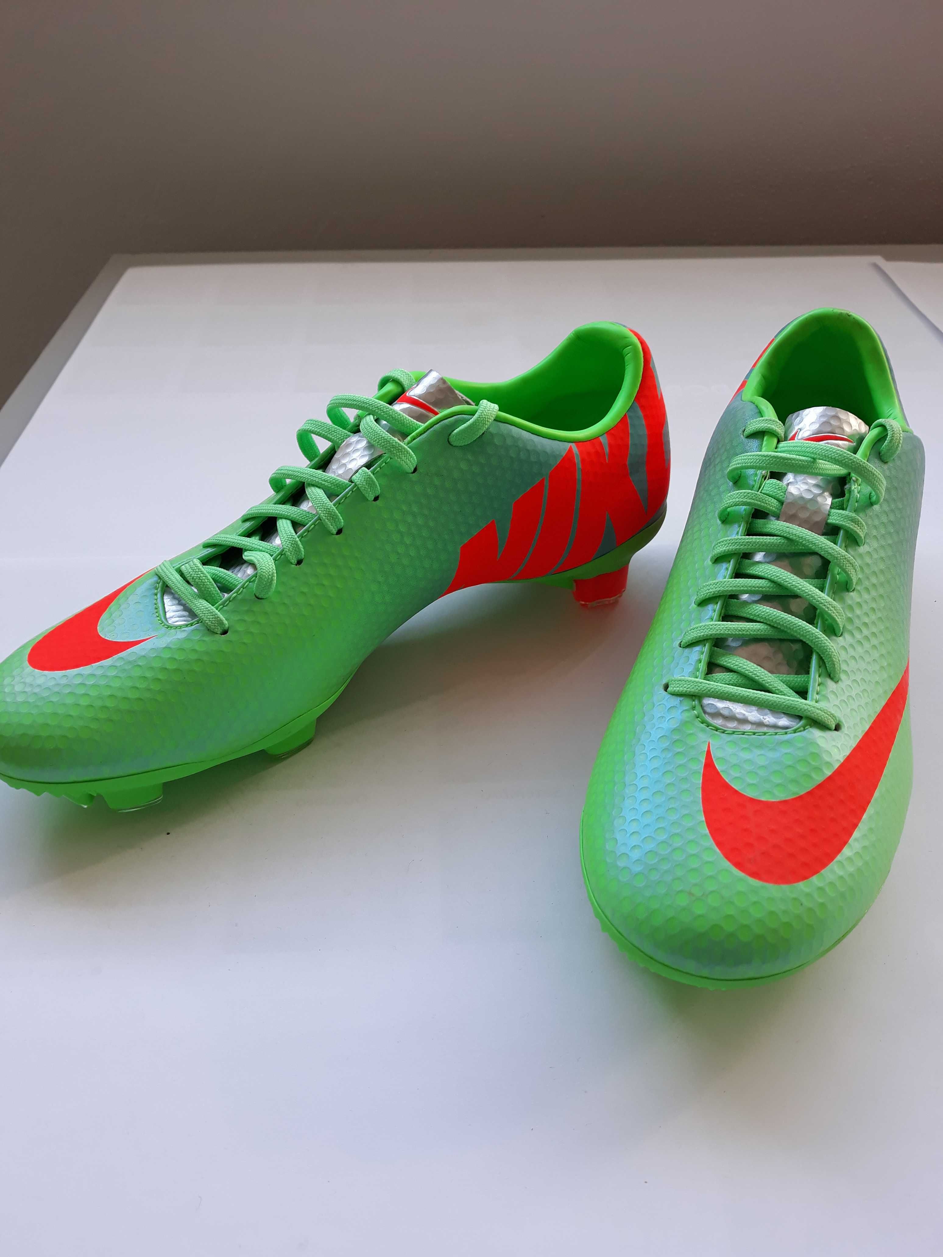 Chuteiras Futebol Nike Mercurial Veloce - n.º 39 - edição em Carbono