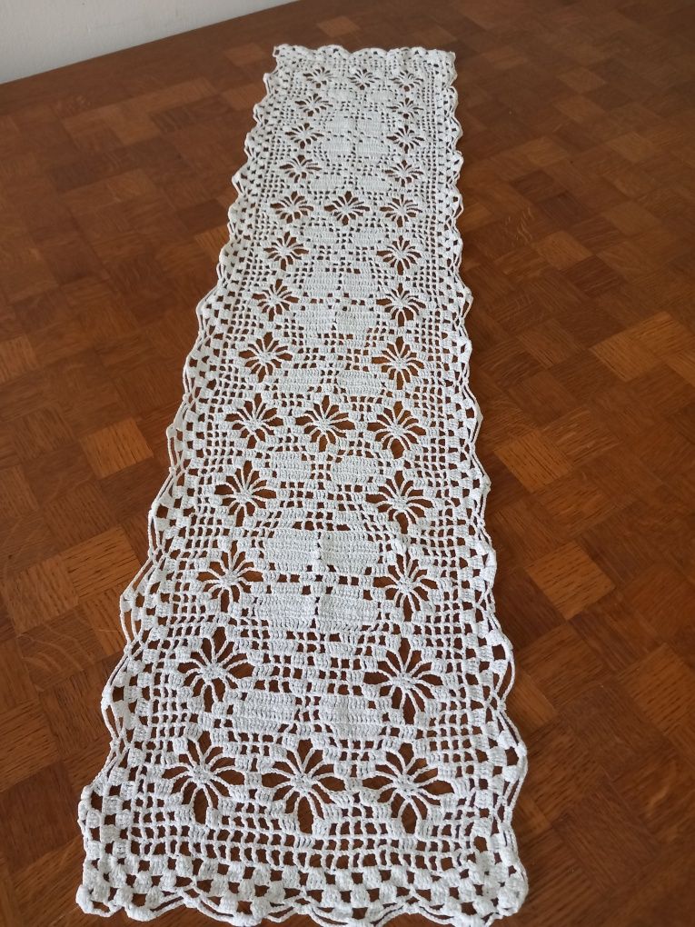 Bieżnik szydełkowy 25 x 85