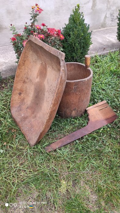 Антикварні дерев'яні речі