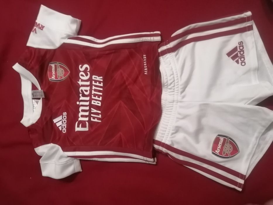 Футбольная форма костюм Adidas Arsenal на мальчика 3-6 мес, р. 68 см.