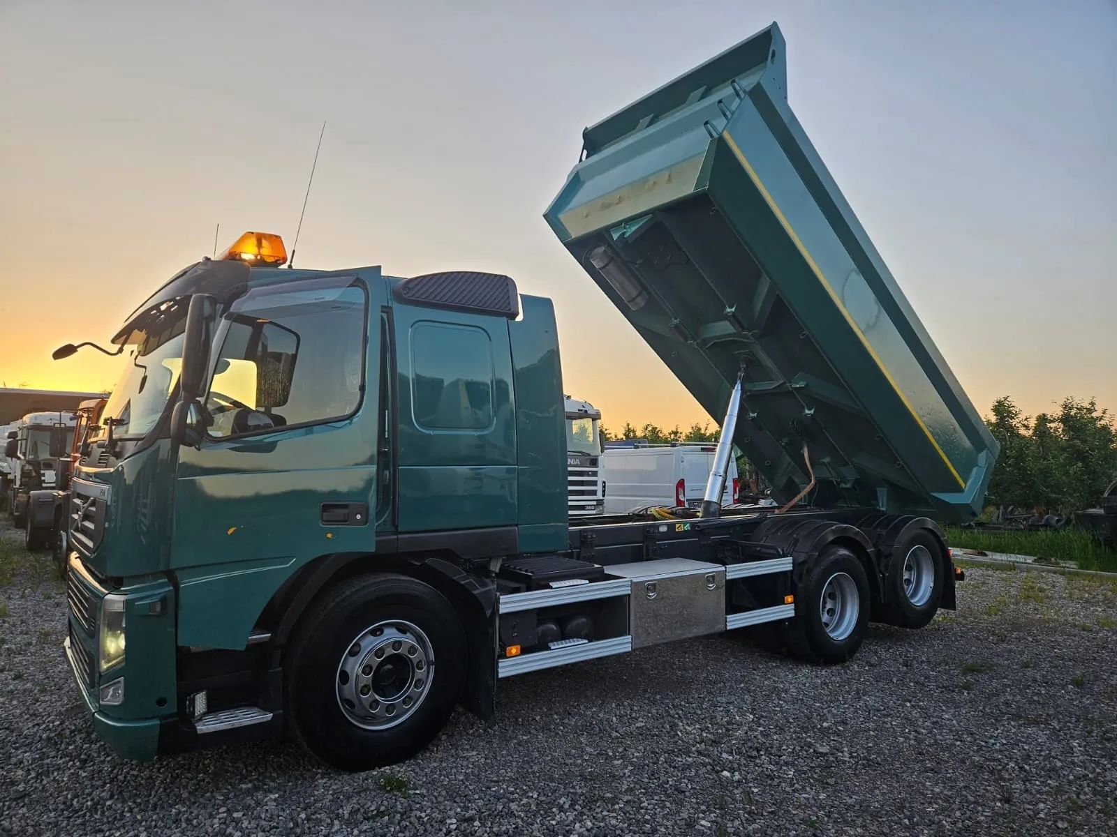 Volvo FM 340 6x2  Wywrotka, Wibrator Sprowadzony
