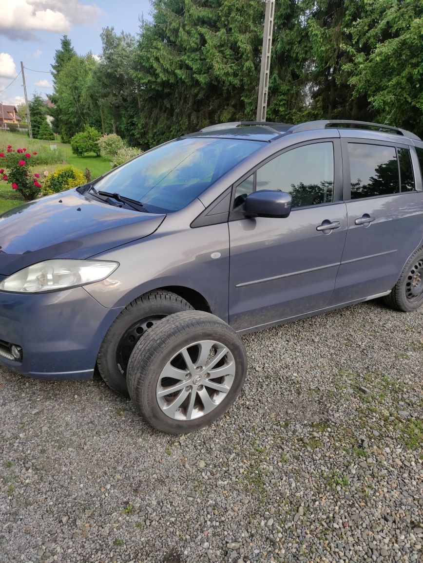 Samochód osobowy Mazda 5