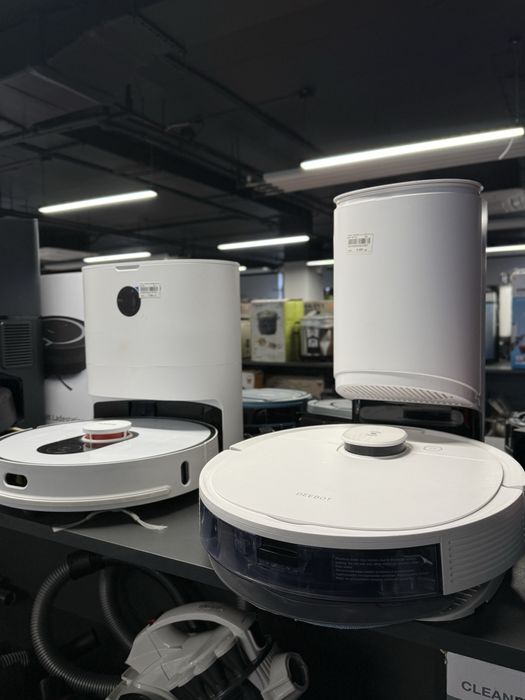 Робот-пилосос Ecovacs Deebot N8+  Xiaomi Roidmi Eve Plus