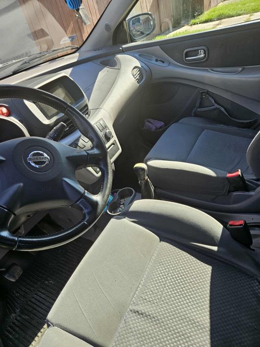 Nissan almera tino 1.8 2005