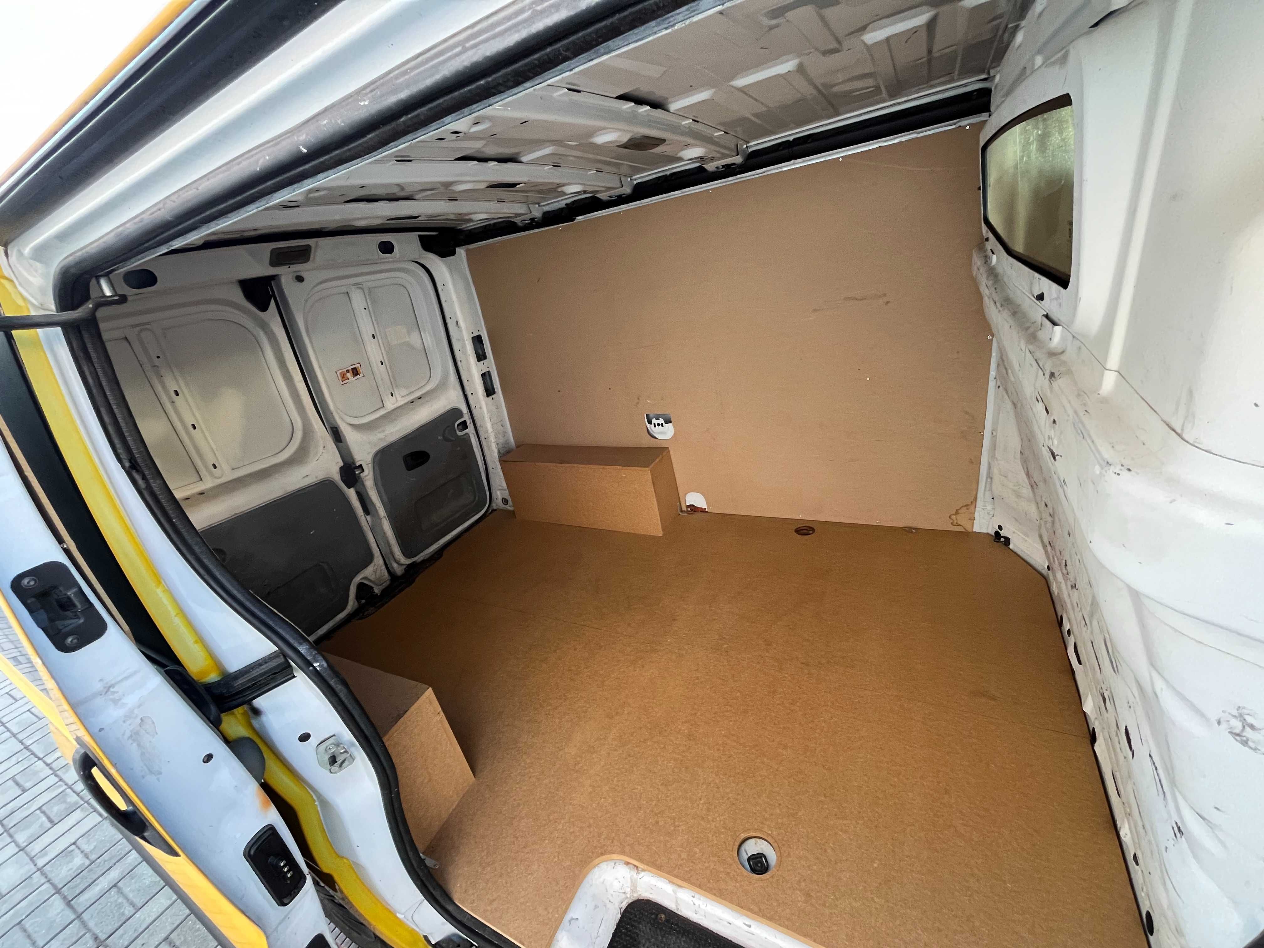 Opel Vívaro 2.0 com 90 cavalos